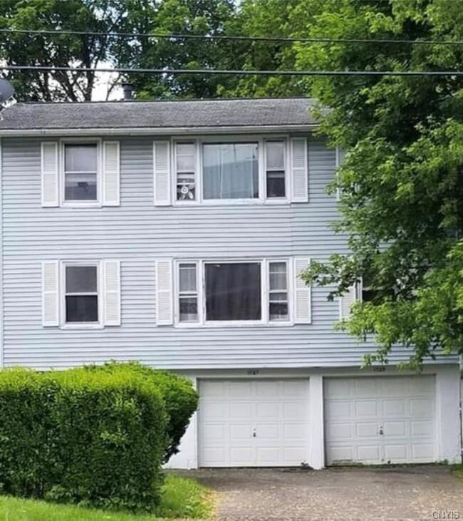 Building Photo - 1707 W Onondaga St
