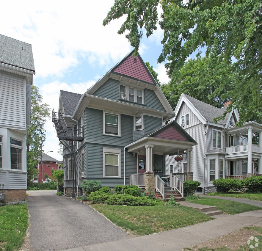 Primary Photo - 3 Rowley St