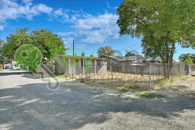 Photo - 1127 Rood Ave House