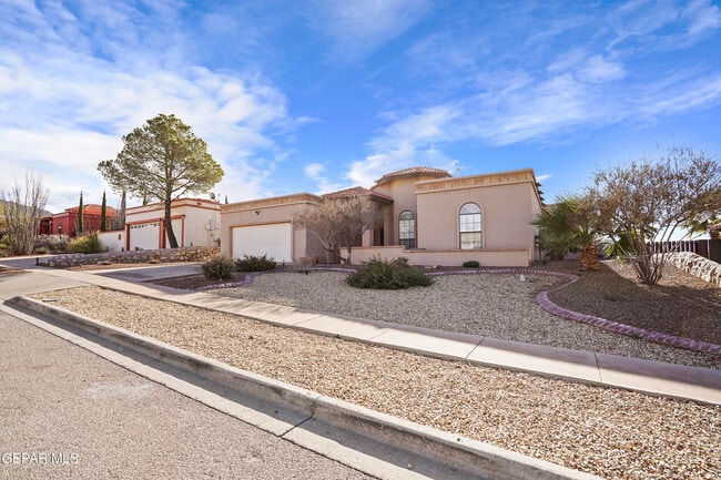 Building Photo - 7216 San Marino Dr