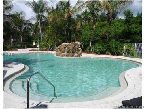 Foto del edificio - 5520 NW 61st St