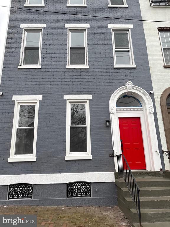 Building Photo - 1156 Franklin St