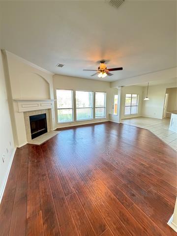 Foto del edificio - 9004 Brook Hill Ln