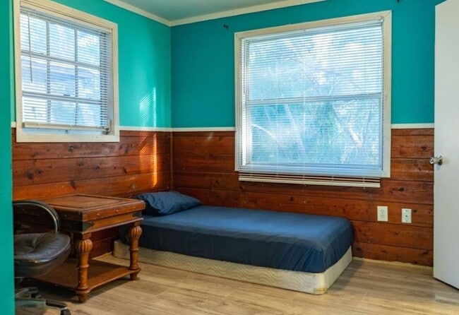 Foto del edificio - 2668 Linhart Ave