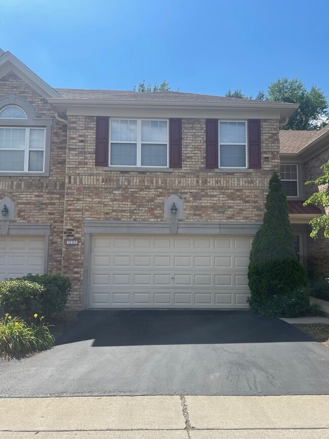 Building Photo - 1220 S Christine Ct
