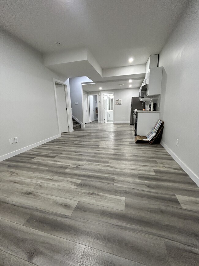 Photo du bâtiment - 3610-3641 41 Ave