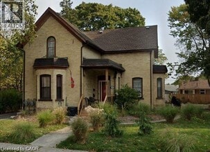 Building Photo - 141 Laurel St