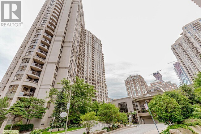 Photo du bâtiment - 3880 Duke of York Blvd
