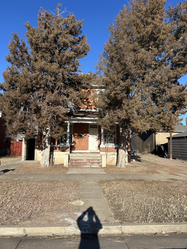 Building Photo - 222 E Evans Ave