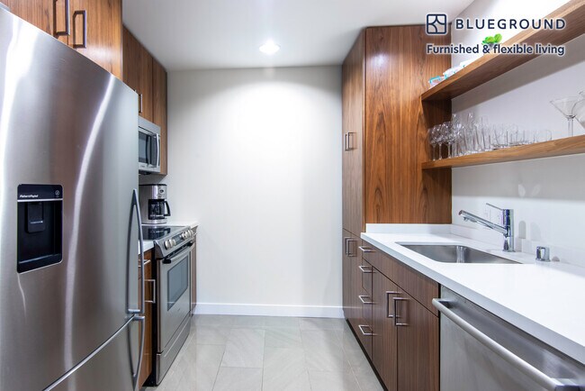 Foto del edificio - 225 S Grand Ave