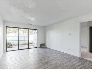 Building Photo - 20545 S Vermont Ave