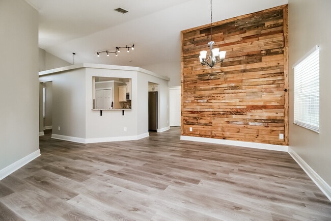 Building Photo - 2230 Cobblefield Cir