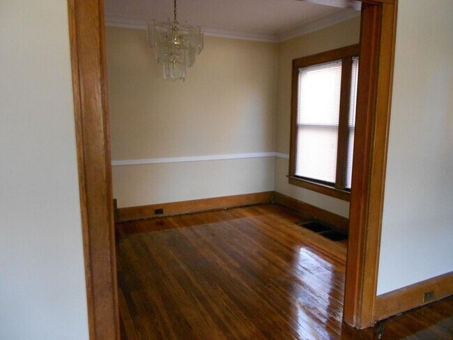 DINING ROOM - 1027 Underwood Ave SE
