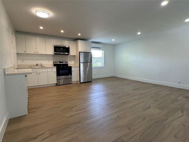 Foto del edificio - 1413 N Dixie Hwy