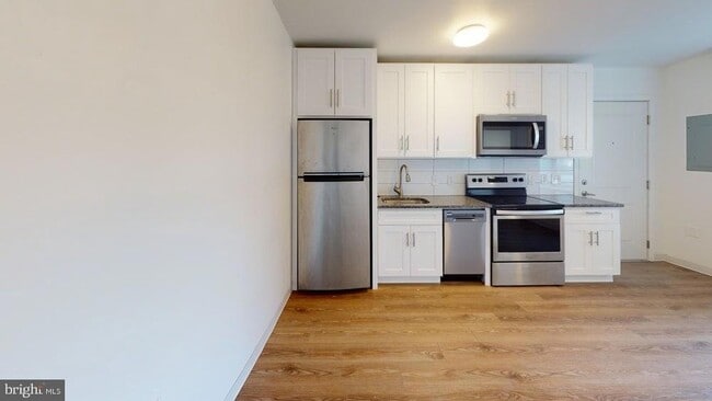 Photo - 5850 N 13th St Apartment