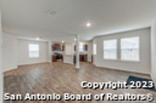 Foto del edificio - 9558 Ranch Lp