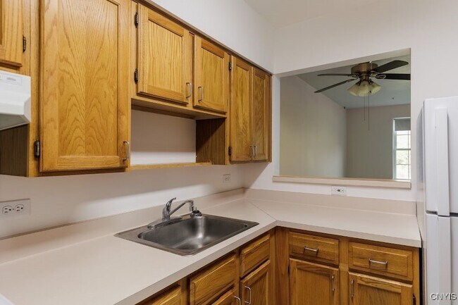 Foto del edificio - 224 Leray St