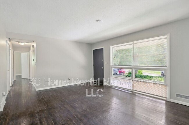 Foto del edificio - 5336 Appleton Ave