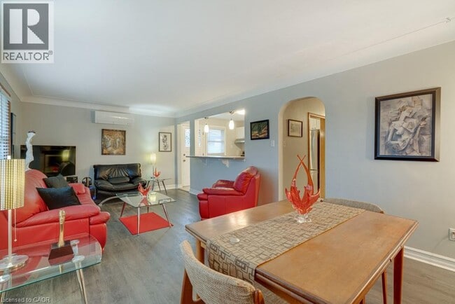 Building Photo - 69 Edinburgh Rd