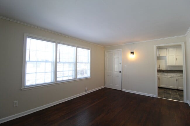 Building Photo - 1 Bedroom 1 Bath Duplex in Navy Hill Area in Olathe