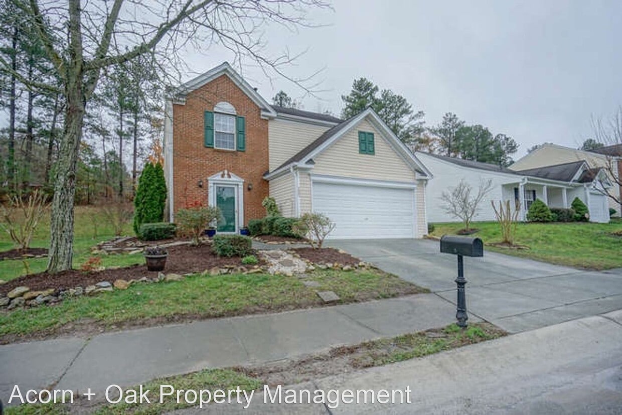 Primary Photo - 3 br, 2.5 bath House - 202 Cloverdale Drive