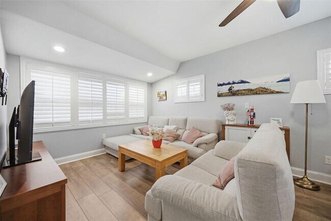 Foto del edificio - 4101 W Neptune St