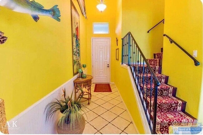 Building Photo - 17 Harbor Point