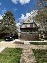 Building Photo - 261 Orchard St