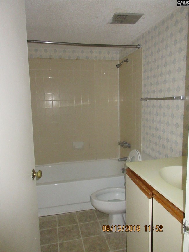 Foto del edificio - 1600 Park Cir