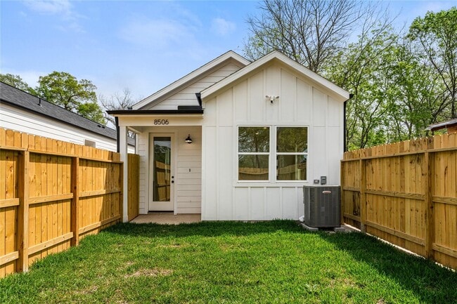 Building Photo - 8506 Wileyvale Rd