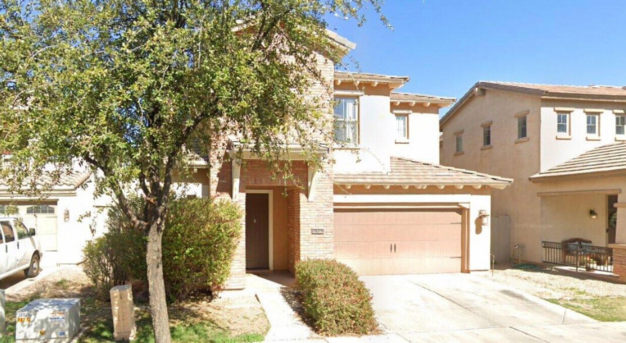 3 bedroom in Higley Park - 3 bedroom in Higley Park
