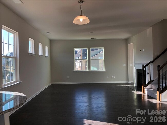 Building Photo - 3001 Deep River Wy