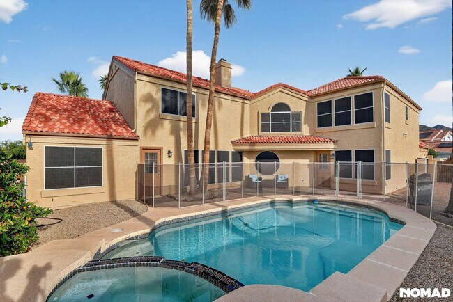 Foto del edificio - Stunning 4BR House in Scottsdale