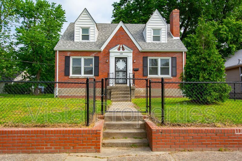 1135 W Ashland Ave, Louisville, KY 40215 House Rental in Louisville