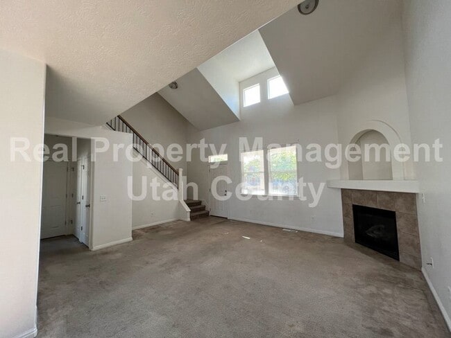 Building Photo - 11438 Open View Ln