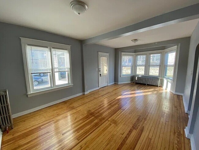 Foto del edificio - 1618 Maple St