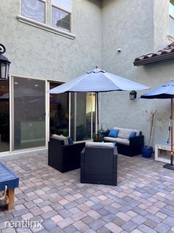 Foto del edificio - 4 br, 3 bath House - 3681 E Galveston St