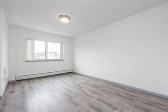 Building Photo - 14-45 31st Ave Building Photo - 14-45 31st Ave