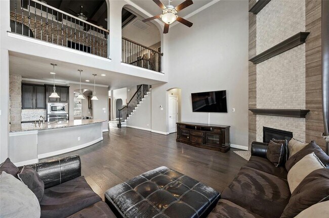 Foto del edificio - 8501 High Summit Ln