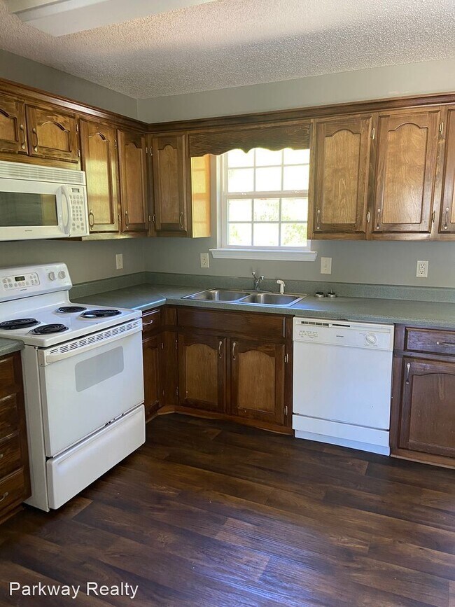 Building Photo - 3 br, 2 bath House - 1594 Wilderness Lane