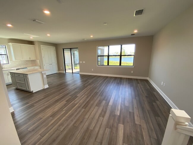 Photo - 6248 Baywood Ct House