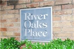 Primary Photo - 1201 McDuffie St