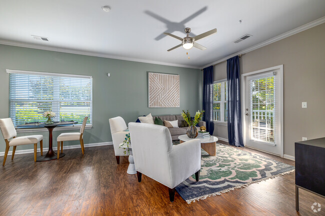 1HAB, 1BA - The Barnwell - Sala de estar - Enclave at Bailes Ridge Apartments