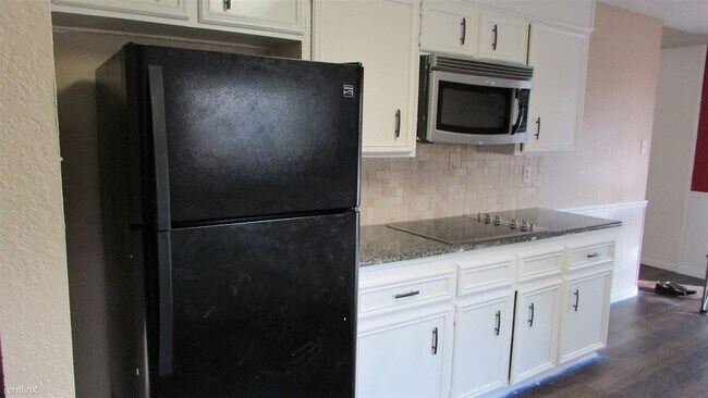Building Photo - 3 br, 2 bath House - 904 Turtle Bend Drive
