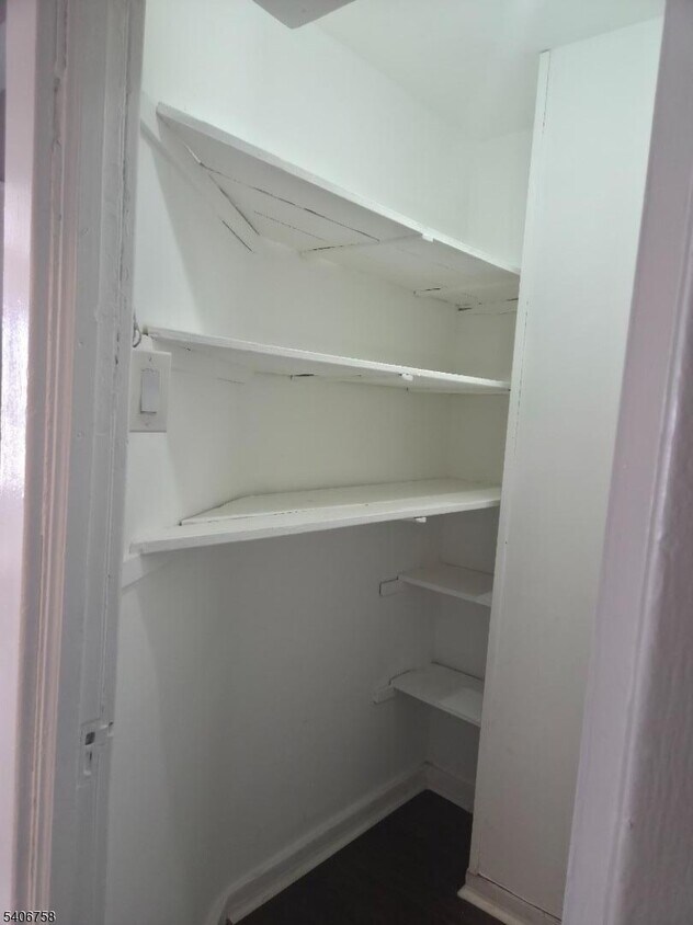 Foto del edificio - 54 Arsdale Terrace