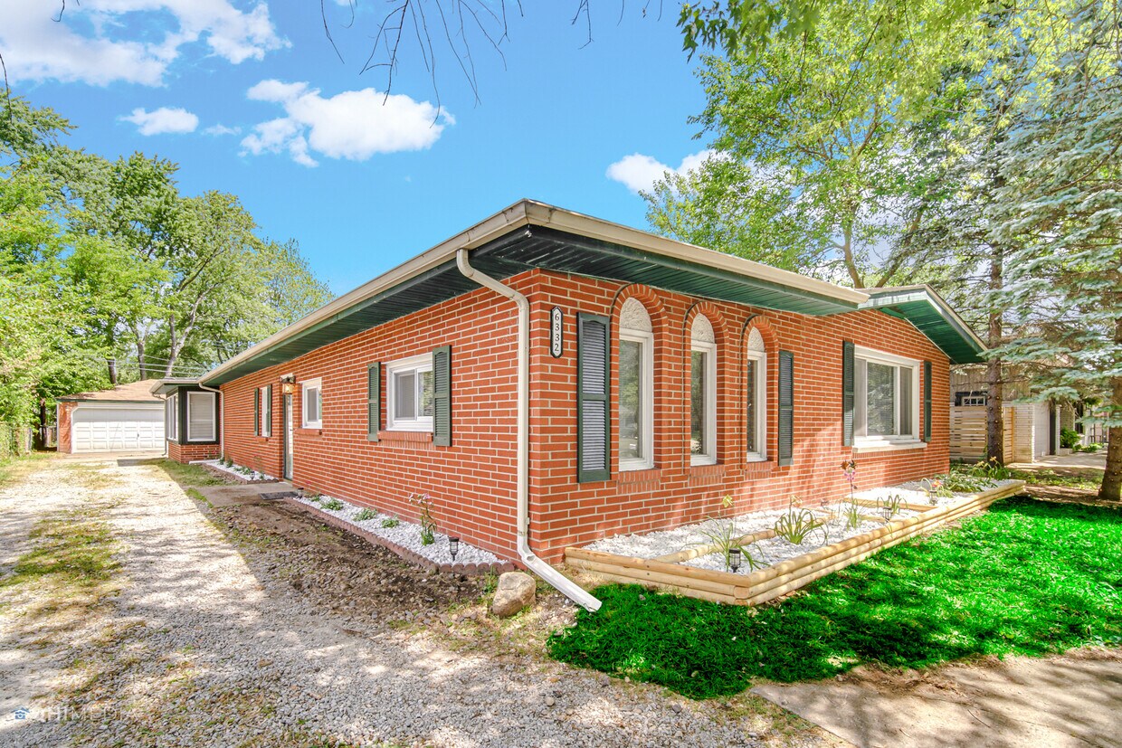 6332 Prophet Ave, Portage, IN 46368 House Rental in Portage, IN