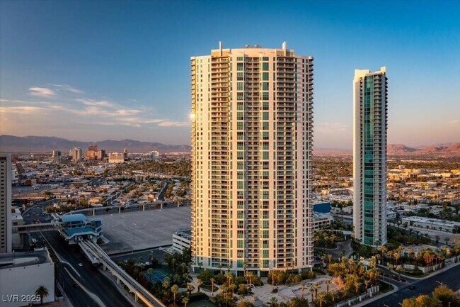 Foto del edificio - 322 Karen Ave