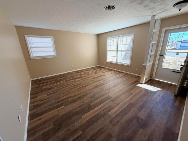 Building Photo - 5102 39th St