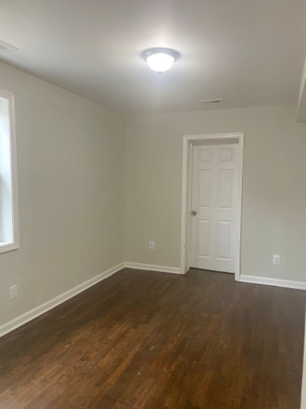 Foto del edificio - 3035 30th St SE