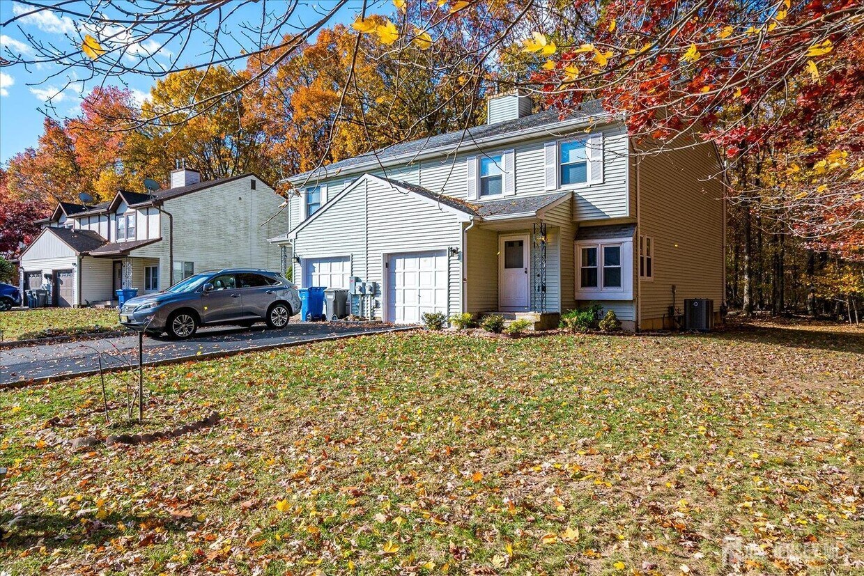 Foto principal - 536 Elsie Ave